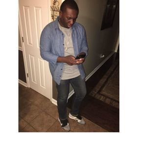 Meet your Posher, Jonathan